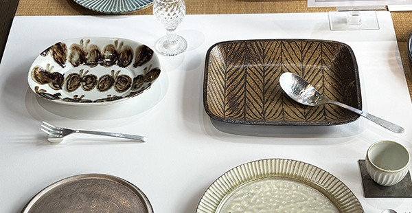 『ワンプレート展』が始まっております。